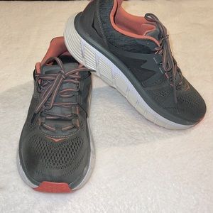 Hoka One One Gaviota 2 Running Shoe Ladies 8.5. EUC.